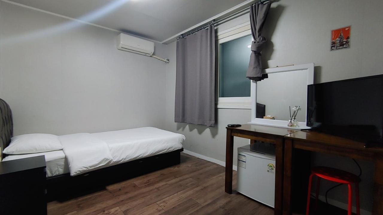 1012 เฮาส์ นัมซาน Hotel โซล ภายนอก รูปภาพ